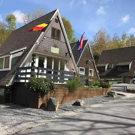 Bungalow 69, Durbuy, La Vie En Rose דורבורי