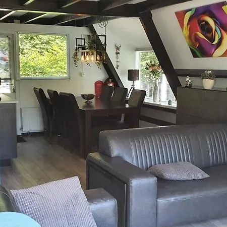 Bungalow 69, Durbuy, La Vie En Rose Holiday home